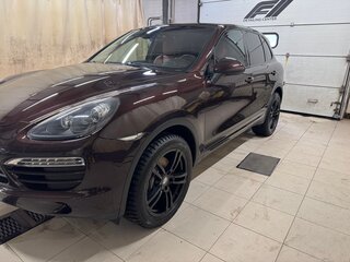 2013 Porsche Cayenne II (958), коричневый, 3000000 рублей, вид 1