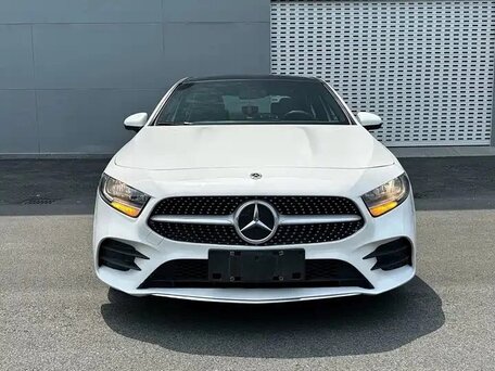 2023 Mercedes-Benz A-Класс 180 IV (W177) Рестайлинг, белый, 2250000 рублей, вид 2