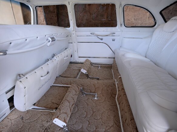1961 ГАЗ 13 «Чайка», белый - вид 16