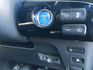 2016 Toyota Prius IV (XW50), серый, 1420000 рублей, вид 4