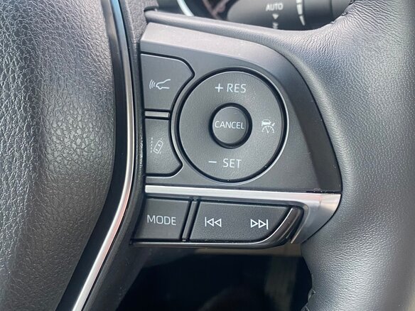 2021 Toyota Camry VIII (XV70) Рестайлинг, чёрный, 4250000 рублей - вид 18