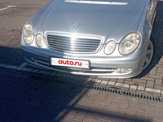 2003 Mercedes-Benz E-Класс 240 III (W211, S211), серебристый, 800000 рублей, вид 3