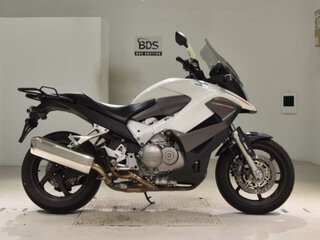 2012 Honda VFR 800X (Crossrunner), белый, 480000 рублей, вид 4
