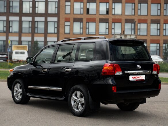 2014 Toyota Land Cruiser 200 Series Рестайлинг 1, чёрный, 4049999 рублей - вид 5