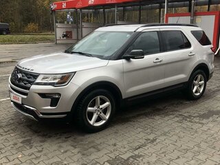 2018 Ford Explorer V Рестайлинг 2, серебристый, 2693263 рублей, вид 1