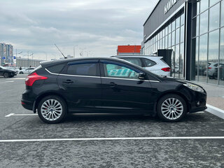 2011 Ford Focus III, чёрный, 635000 рублей, вид 4