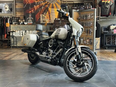 2022 Harley-Davidson Sport Glide, белый, 2100000 рублей, вид 3