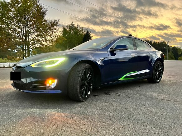 2019 Tesla Model S 75D I Рестайлинг, синий, 2500000 рублей - вид 5