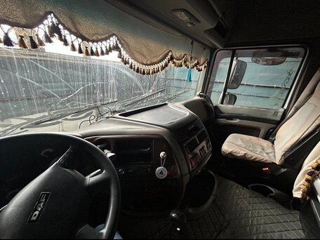 2008 DAF XF 105, белый, 2200000 рублей, вид 2