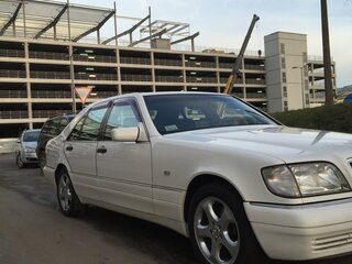 1998 Mercedes-Benz S-Класс 320 III (W140) Рестайлинг, белый, 2250000 рублей, вид 1