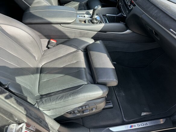 2016 BMW X5 M50d III (F15), чёрный, 4199999 рублей - вид 11