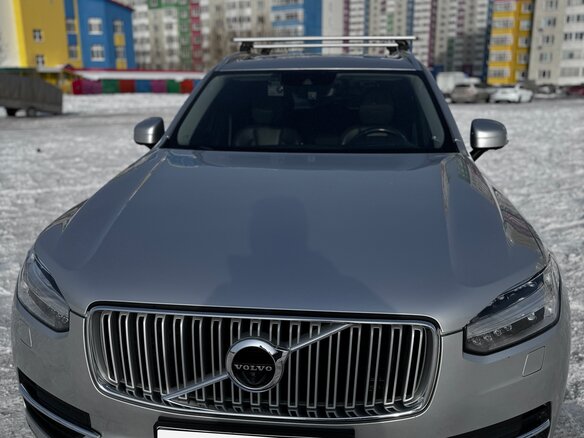 2018 Volvo XC90 II, серебристый, 3900000 рублей - вид 1