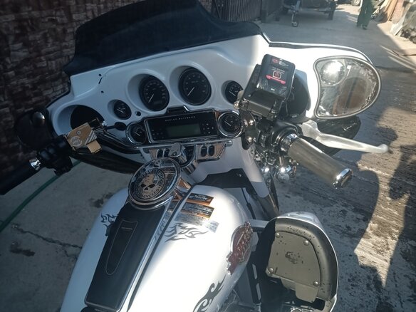 2007 Harley-Davidson Electra Glide, белый, 1100000 рублей - вид 11