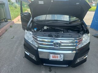 2013 Honda Stepwgn Spada IV Рестайлинг, чёрный, 1775000 рублей, вид 2