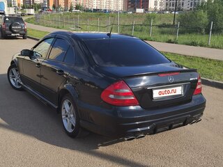 2005 Mercedes-Benz E-Класс 200 III (W211, S211), чёрный, 1200000 рублей, вид 5