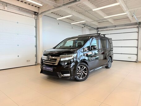 Honda Stepwgn V Рестайлинг