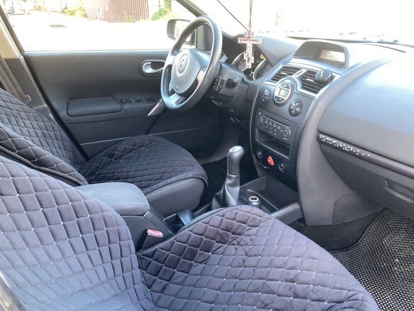 2008 Renault Megane II Рестайлинг, чёрный, 560000 рублей - вид 7