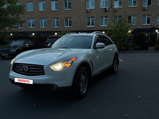2011 Infiniti FX35 II (S51), белый, 1600000 рублей, вид 1