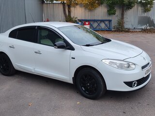 2012 Renault Fluence I, белый, 999000 рублей, вид 3