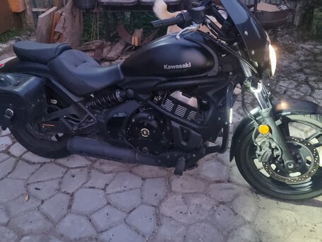 2020 Kawasaki EN650 Vulcan S, чёрный, 700000 рублей, вид 2