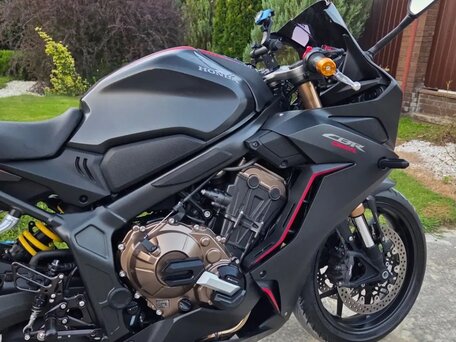 2019 Honda CBR 650R, чёрный, 860000 рублей, вид 2