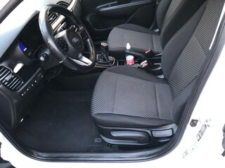 2017 Kia Rio IV, белый, 1080000 рублей, вид 5