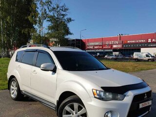 2012 Mitsubishi Outlander II Рестайлинг, белый, 1200000 рублей, вид 1