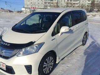 2012 Honda Freed I Рестайлинг, белый, 1150000 рублей, вид 1