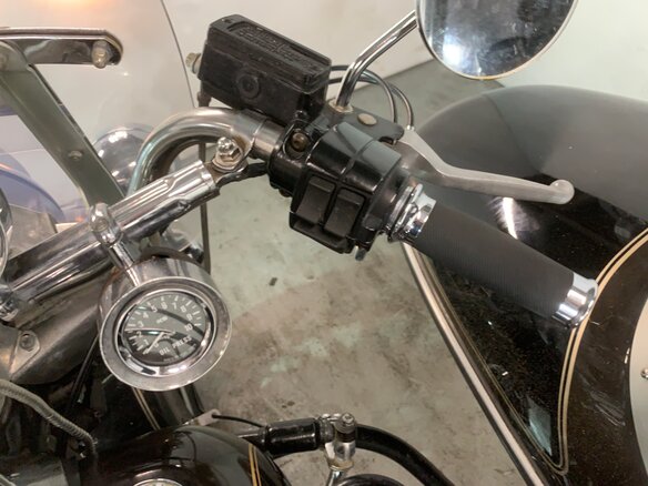 1982 Harley-Davidson Electra Glide, коричневый, 1490000 рублей - вид 23