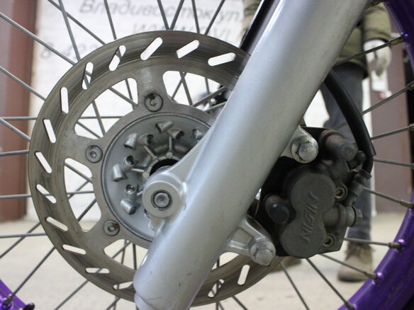 1993 Yamaha TT-R250, белый - вид 16