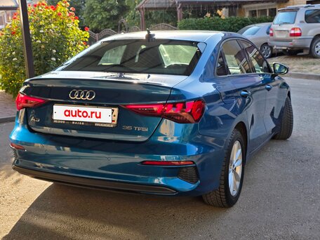 2021 Audi A3 35 TFSI IV (8Y), синий, 1695000 рублей, вид 4