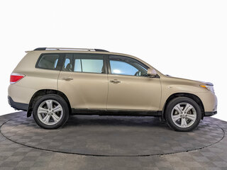 2011 Toyota Highlander II (XU40) Рестайлинг, бежевый, 1965000 рублей, вид 4