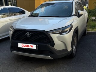 2022 Toyota Corolla Cross I, белый, 2700000 рублей, вид 1