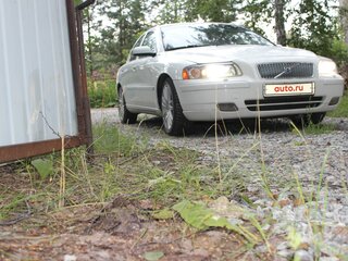 2005 Volvo S60 I Рестайлинг, белый, 699999 рублей, вид 1