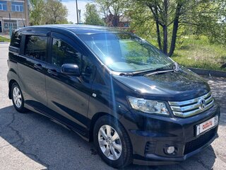 2011 Honda Freed Spike I Рестайлинг, фиолетовый, 1300000 рублей, вид 1