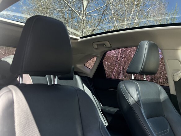 2015 Lexus NX 200t I, серый, 3000000 рублей - вид 16