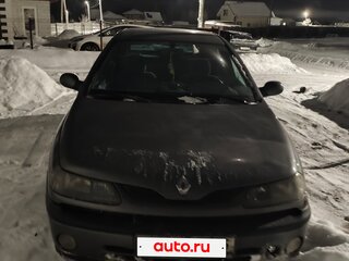 1999 Renault Laguna I, серый, 150000 рублей, вид 1