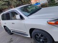 2013 Toyota Land Cruiser 200 Series Рестайлинг 1, белый, 3500000 рублей - вид 5