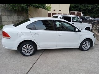 2012 Volkswagen Polo V, белый, 750000 рублей, вид 2