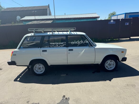 1993 Lada (ВАЗ) 2104 4-speed, белый, 500000 рублей - вид 3