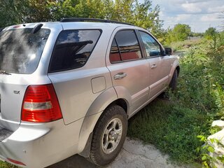2006 Kia Sorento I Рестайлинг, серебристый, 1000000 рублей, вид 4