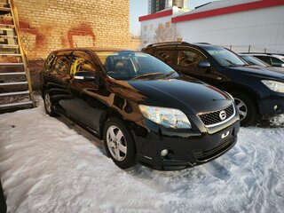 2010 Toyota Corolla Fielder X (E140, E150) Рестайлинг, чёрный, 1270000 рублей, вид 3