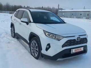 2021 Toyota RAV4 V (XA50), белый, 4950000 рублей, вид 3