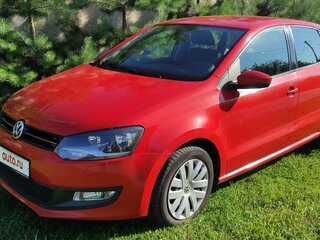 2012 Volkswagen Polo V, оранжевый, 800000 рублей, вид 1