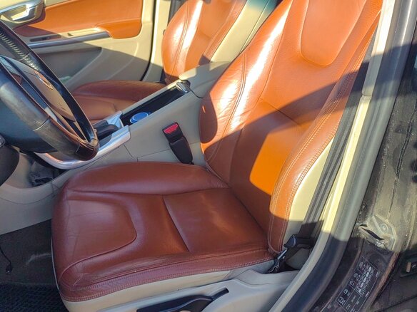 2011 Volvo S60 II, чёрный, 800000 рублей - вид 7