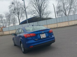 2017 Ford Focus III Рестайлинг, синий, 1013140 рублей, вид 3