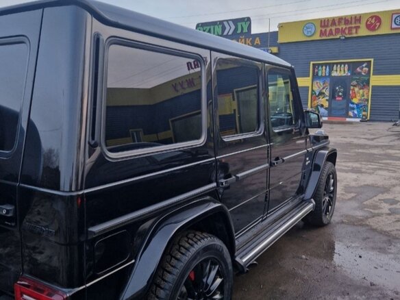 2010 Mercedes-Benz G-Класс 500 II (W463) Рестайлинг 2, чёрный, 3600000 рублей - вид 6