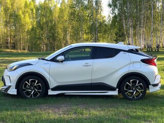 2020 Toyota C-HR I Рестайлинг, белый, 2150000 рублей, вид 2