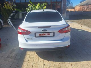 2014 Ford Focus III, белый, 1050000 рублей, вид 3