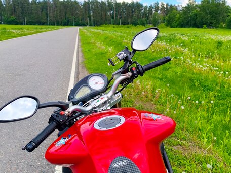 2004 MV Agusta Brutale 750, красный, 500000 рублей, вид 4
